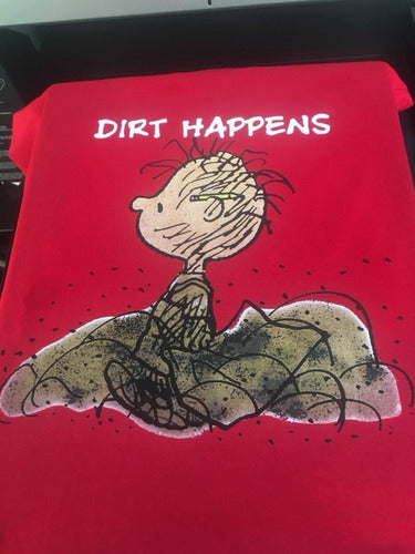 Snoopy Dirt Happens - Roja - Polera